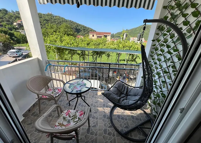 Apartment Kovach Kuti